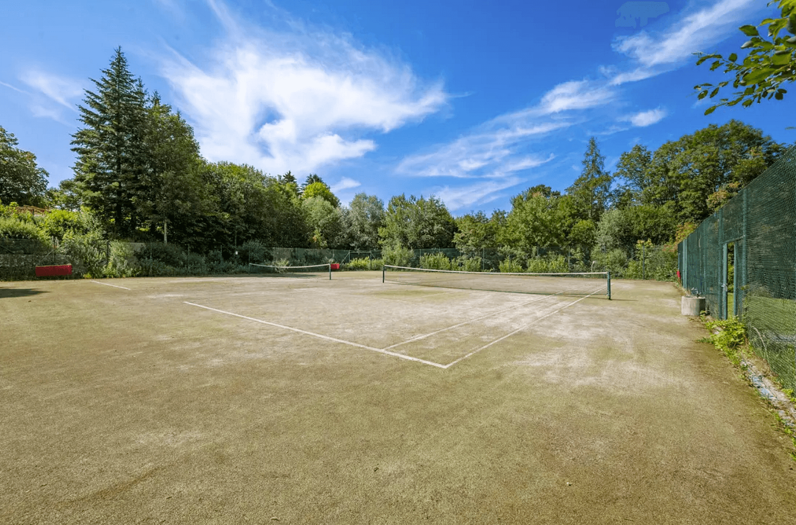 Pronájem bytu 1+1 42 m², Kiefernstraße 1, Siegsdorf, Bavorsko Pronájem bytu 1+1 42 m², Kiefernstraße 1, Siegsdorf, Bavorsko