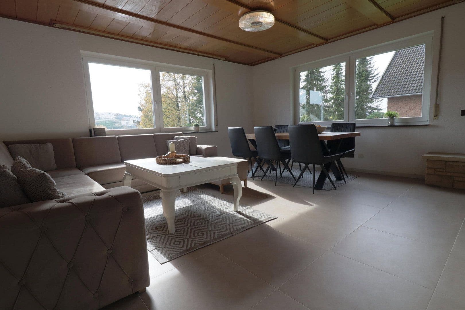 Prodej domu 181 m², pozemek 750 m², Warthweg 7, Daun, Porýní-Falc Prodej domu 181 m², pozemek 750 m², Warthweg 7, Daun, Porýní-Falc