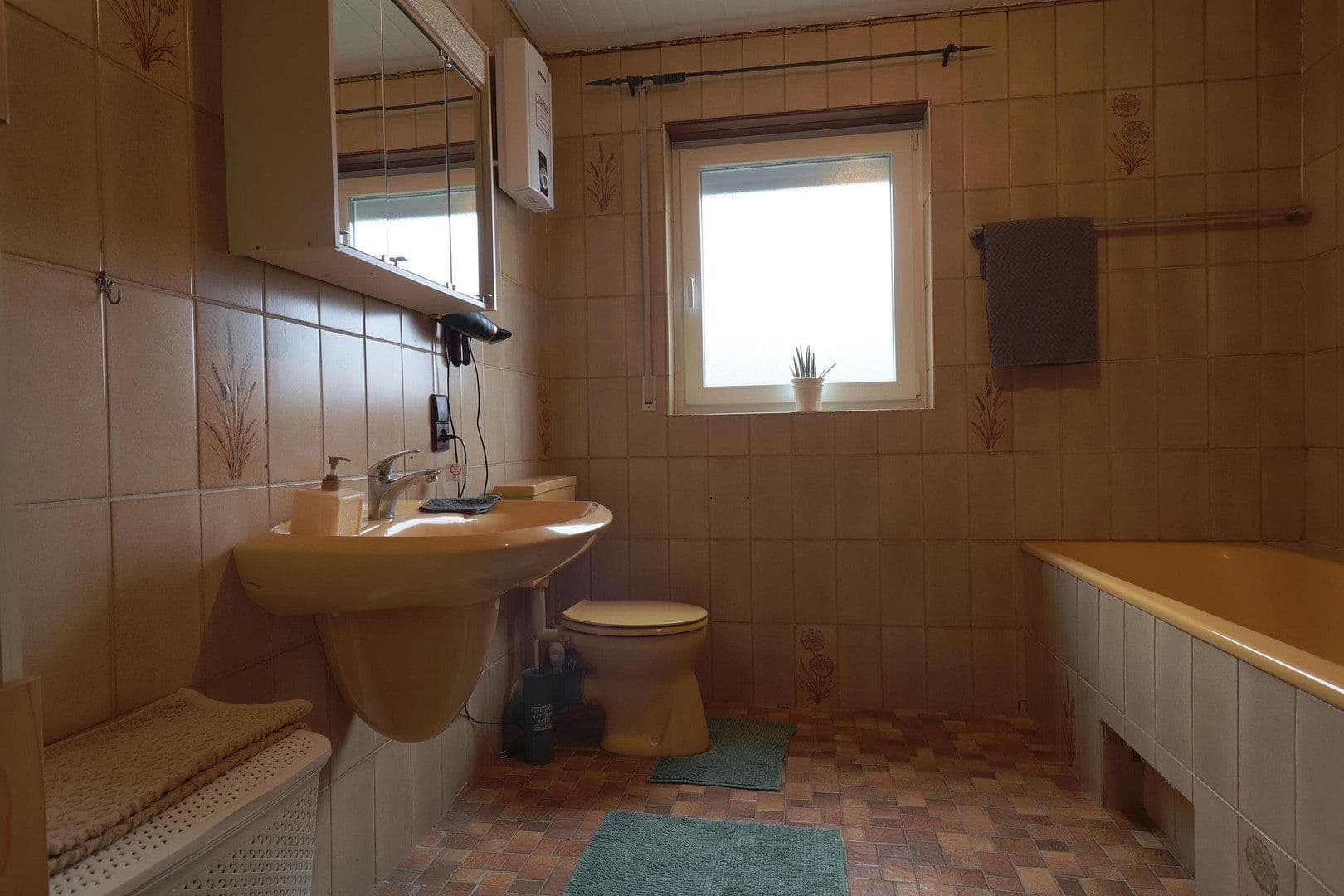 Prodej domu 181 m², pozemek 750 m², Warthweg 7, Daun, Porýní-Falc Prodej domu 181 m², pozemek 750 m², Warthweg 7, Daun, Porýní-Falc