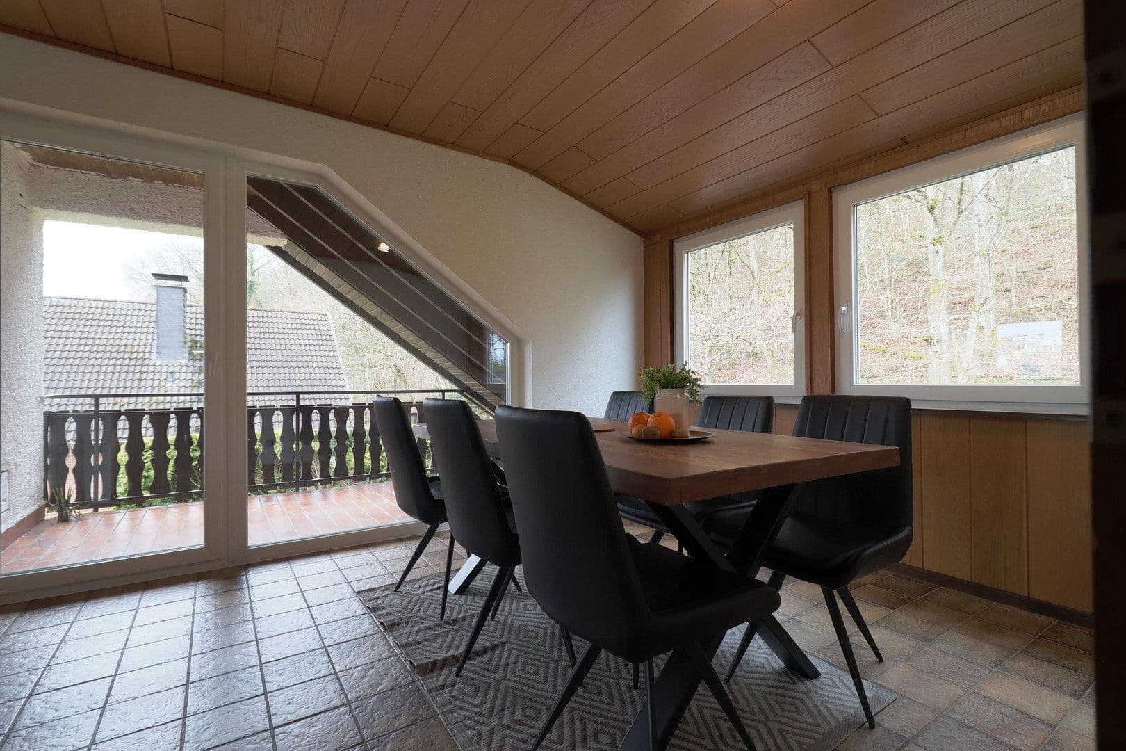 Prodej domu 181 m², pozemek 750 m², Warthweg 7, Daun, Porýní-Falc Prodej domu 181 m², pozemek 750 m², Warthweg 7, Daun, Porýní-Falc