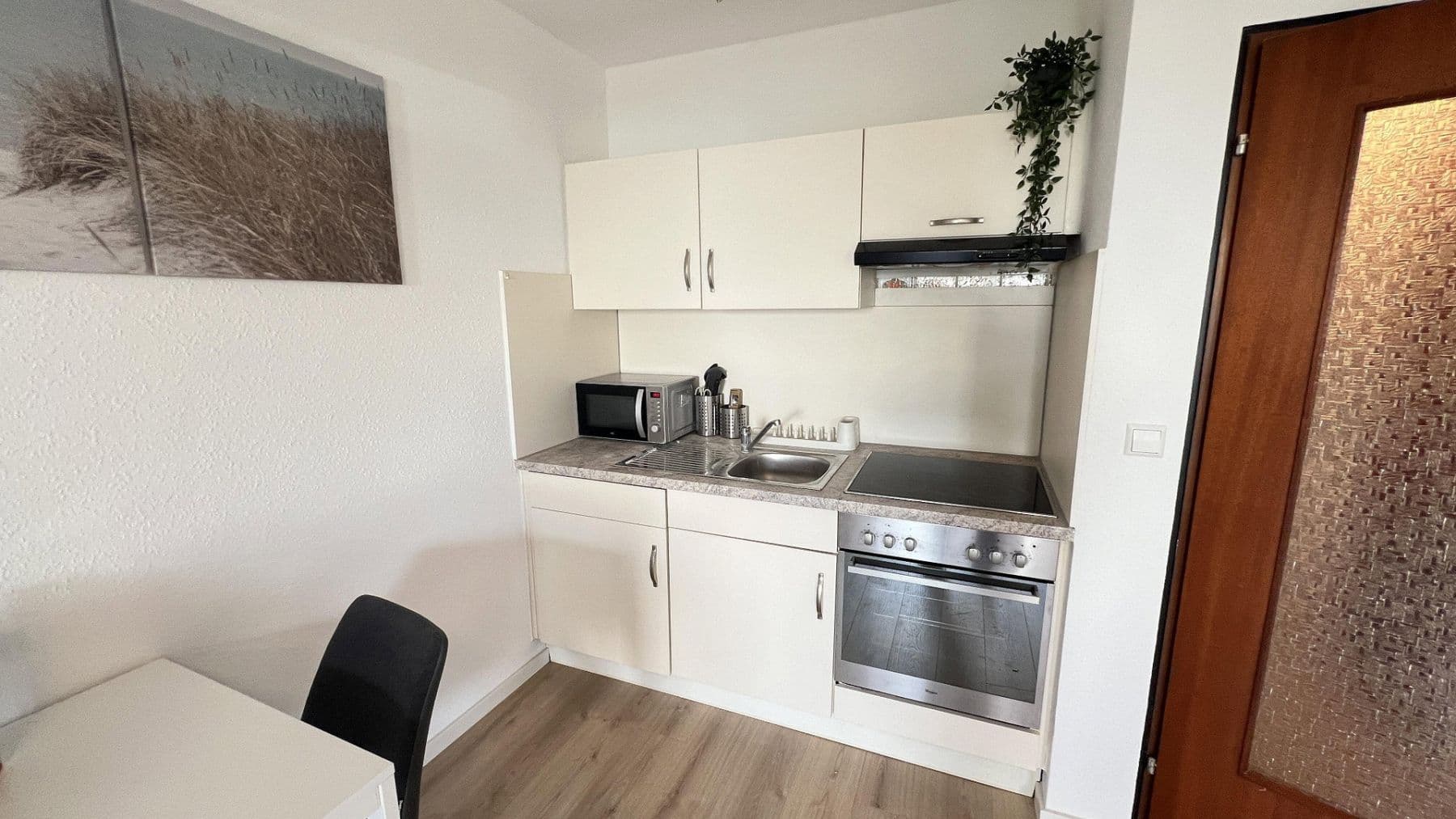 Pronájem bytu 1+1 31 m², Brucknerstr. 3, Leutenbach, Bádensko-Württembersko Pronájem bytu 1+1 31 m², Brucknerstr. 3, Leutenbach, Bádensko-Württembersko