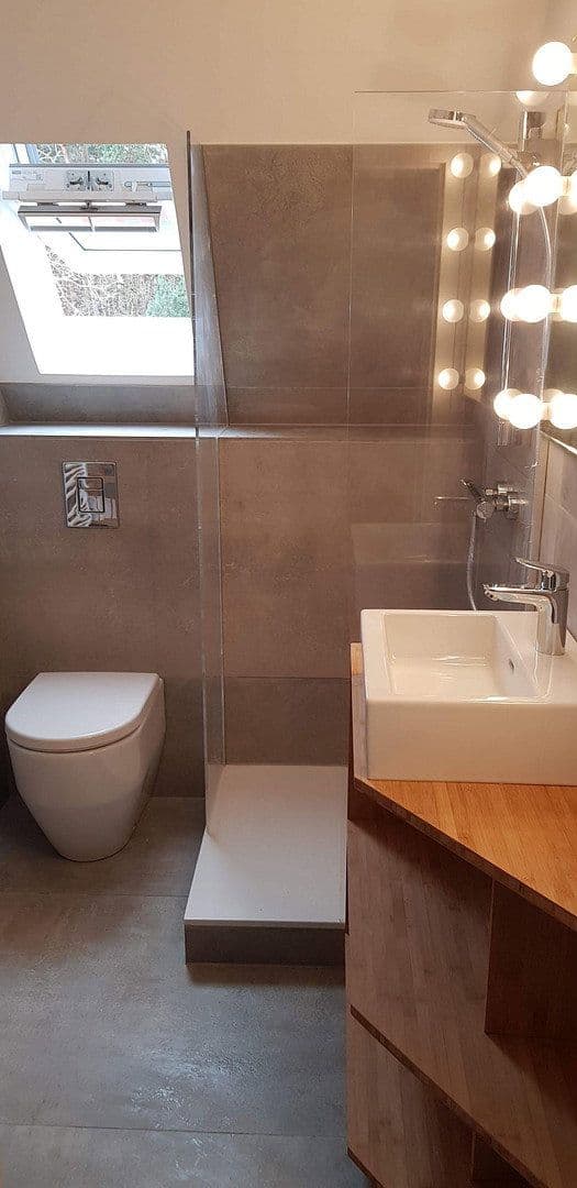 Prodej domu 120 m², pozemek 1.430 m², Birkenweg 6, Rheinsberg, Braniborsko Prodej domu 120 m², pozemek 1.430 m², Birkenweg 6, Rheinsberg, Braniborsko
