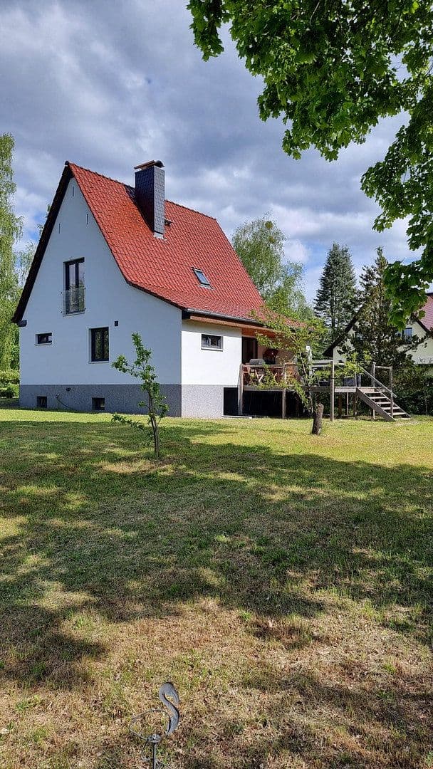Prodej domu 120 m², pozemek 1.430 m², Birkenweg 6, Rheinsberg, Braniborsko Prodej domu 120 m², pozemek 1.430 m², Birkenweg 6, Rheinsberg, Braniborsko