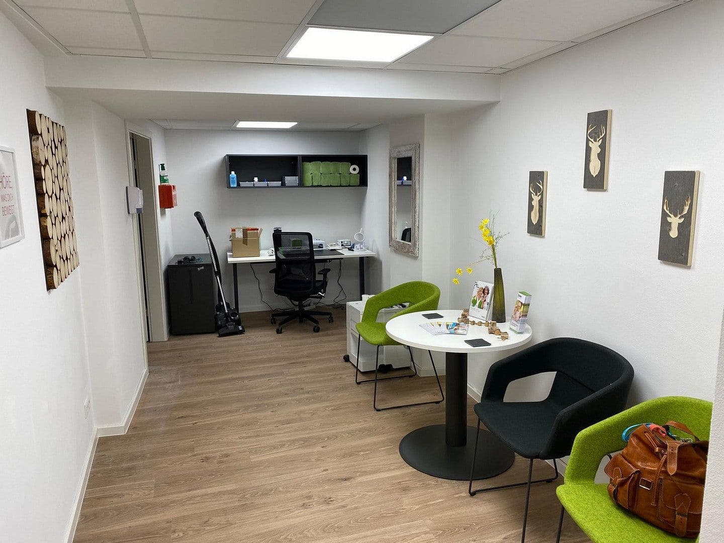 Pronájem kanceláře 60 m², Lammstraße 2, Emmendingen, Bádensko-Württembersko Pronájem kanceláře 60 m², Lammstraße 2, Emmendingen, Bádensko-Württembersko