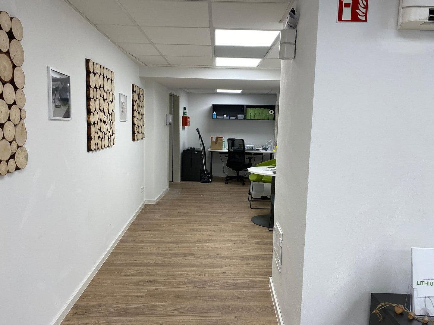 Pronájem kanceláře 60 m², Lammstraße 2, Emmendingen, Bádensko-Württembersko Pronájem kanceláře 60 m², Lammstraße 2, Emmendingen, Bádensko-Württembersko