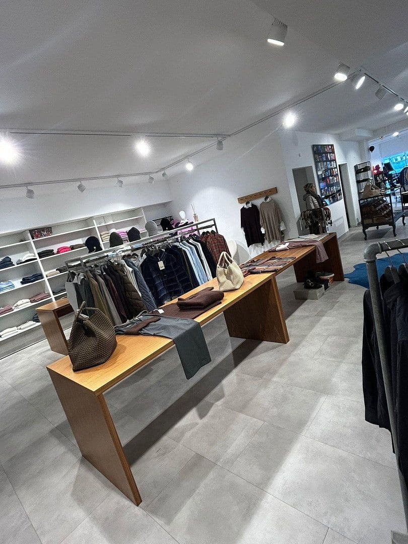 Pronájem nebytového prostoru 235 m², Oberstdorf, Bavorsko Pronájem nebytového prostoru 235 m², Oberstdorf, Bavorsko