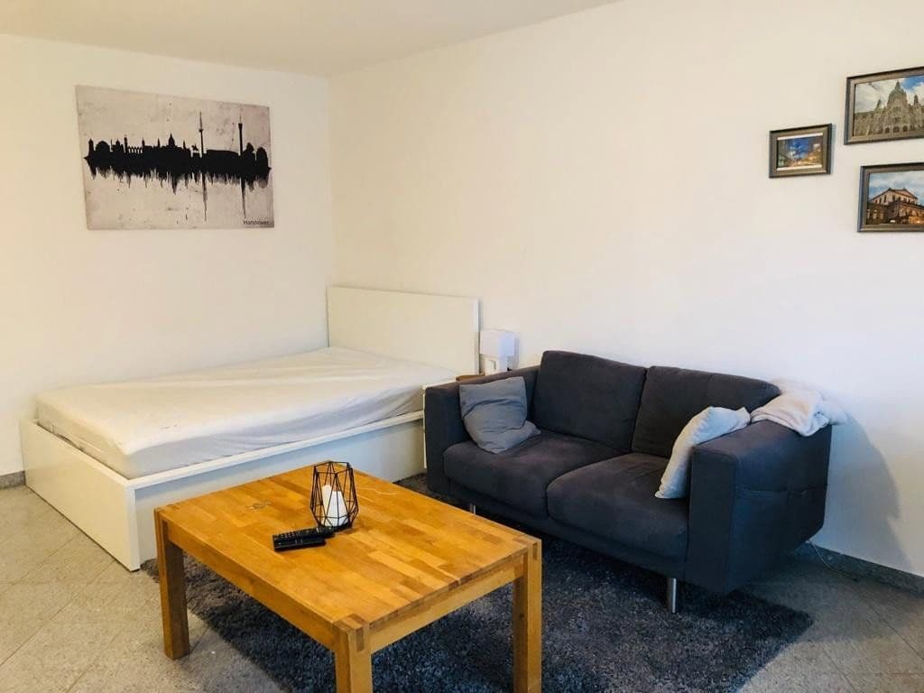 Pronájem bytu 1+1 33 m², Hannover, Dolní Sasko Pronájem bytu 1+1 33 m², Hannover, Dolní Sasko