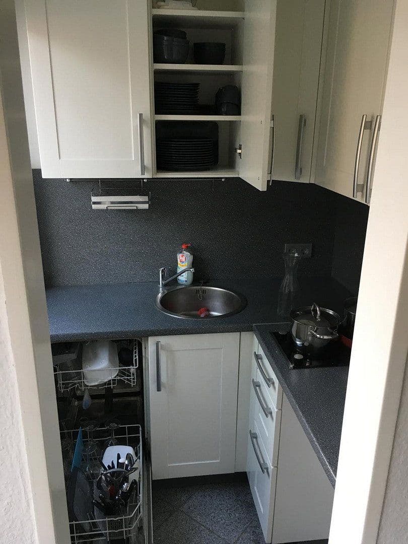 Pronájem bytu 1+1 33 m², Hannover, Dolní Sasko Pronájem bytu 1+1 33 m², Hannover, Dolní Sasko