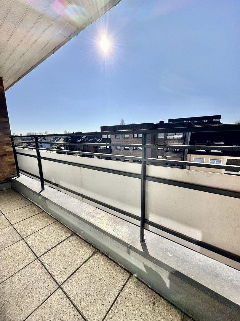 Pronájem bytu 2+1 66 m², Rathelbeckstrasse 350, Düsseldorf, Severní Porýní-Vestfálsko Pronájem bytu 2+1 66 m², Rathelbeckstrasse 350, Düsseldorf, Severní Porýní-Vestfálsko