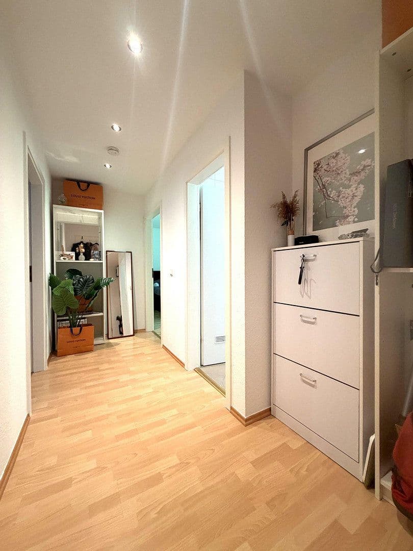 Pronájem bytu 2+1 66 m², Rathelbeckstrasse 350, Düsseldorf, Severní Porýní-Vestfálsko Pronájem bytu 2+1 66 m², Rathelbeckstrasse 350, Düsseldorf, Severní Porýní-Vestfálsko