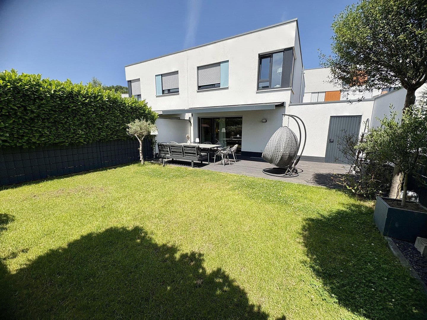 Prodej domu 134 m², pozemek 239 m², Johanniterweg 39, Mönchengladbach, Severní Porýní-Vestfálsko Prodej domu 134 m², pozemek 239 m², Johanniterweg 39, Mönchengladbach, Severní Porýní-Vestfálsko