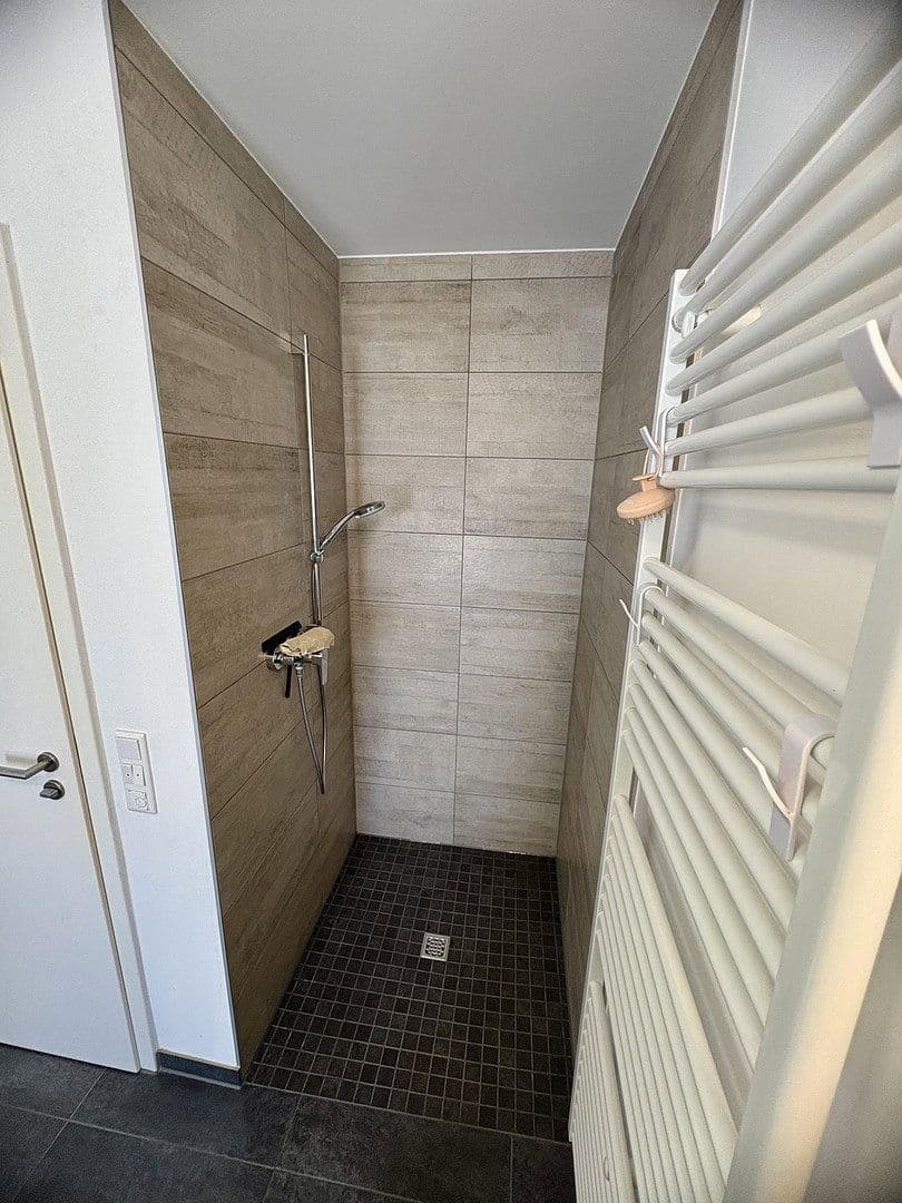 Prodej domu 134 m², pozemek 239 m², Johanniterweg 39, Mönchengladbach, Severní Porýní-Vestfálsko Prodej domu 134 m², pozemek 239 m², Johanniterweg 39, Mönchengladbach, Severní Porýní-Vestfálsko