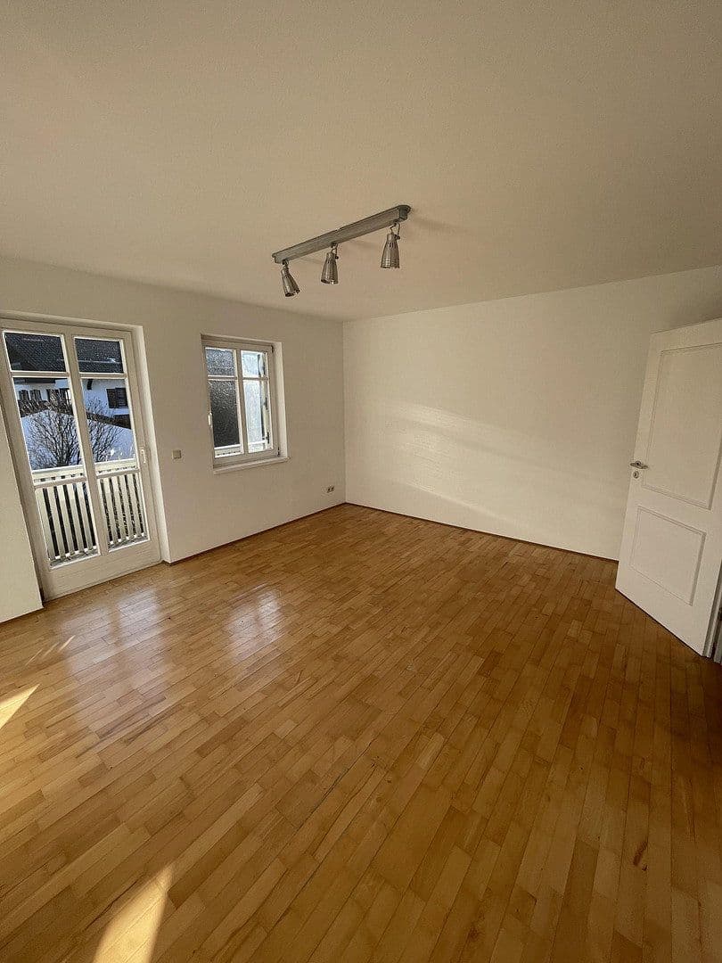 Prodej domu 170 m², pozemek 259 m², Marquartstein, Bavorsko Prodej domu 170 m², pozemek 259 m², Marquartstein, Bavorsko