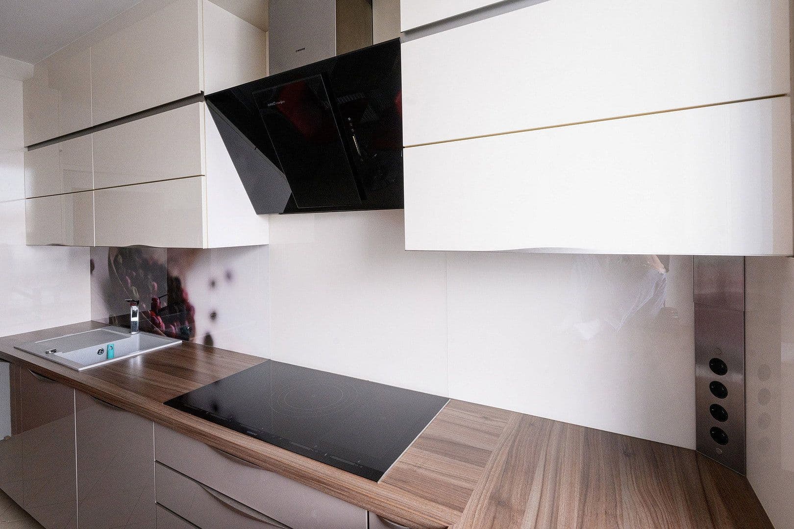 Pronájem bytu 2+1 89 m², Wien, Wien Pronájem bytu 2+1 89 m², Wien, Wien