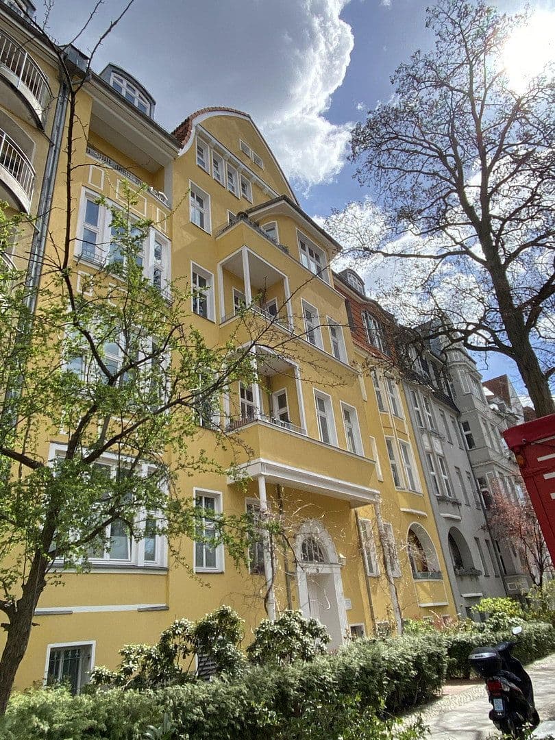 Prodej bytu 1+1 45 m², Berlin, Berlín Prodej bytu 1+1 45 m², Berlin, Berlín