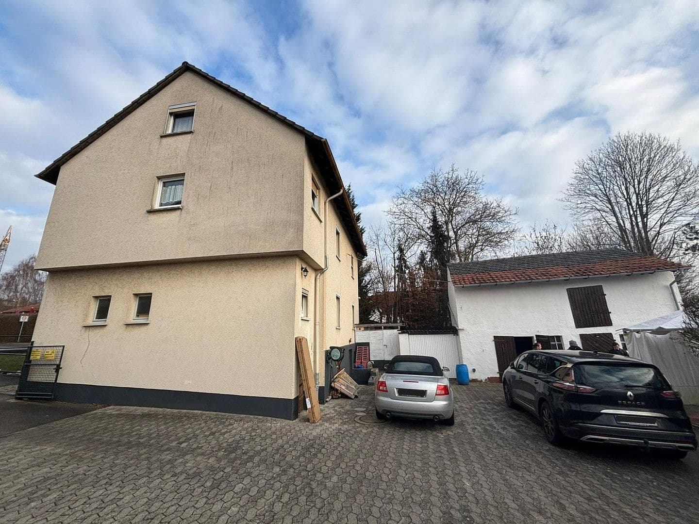 Prodej domu 190 m², pozemek 1.060 m², Fulda, Hessen Prodej domu 190 m², pozemek 1.060 m², Fulda, Hessen