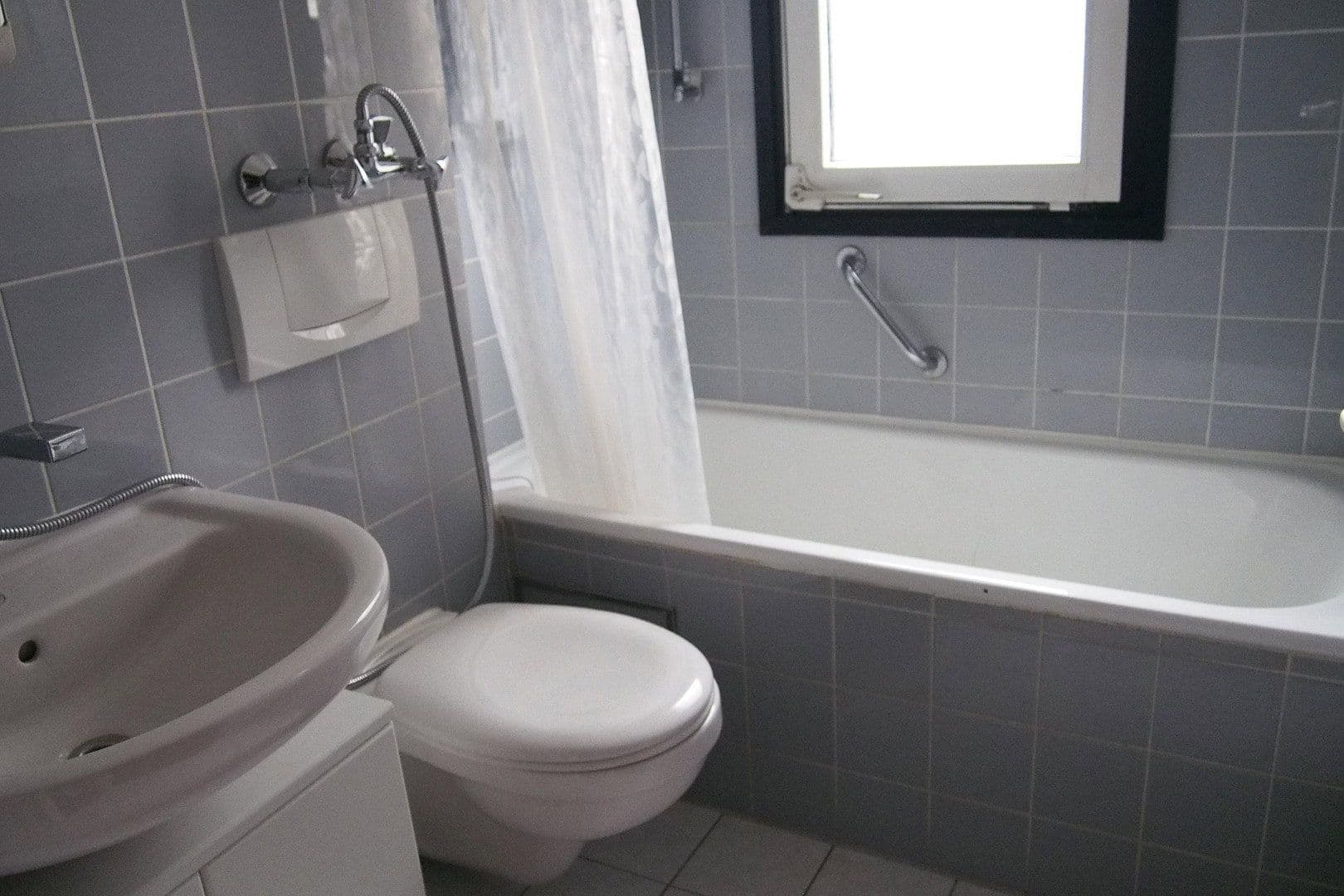 Pronájem bytu 1+1 19 m², Kreuzerweg 33, München, Bavorsko Pronájem bytu 1+1 19 m², Kreuzerweg 33, München, Bavorsko