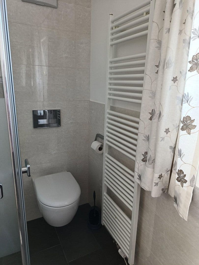 Pronájem bytu 3+kk 149 m², Sigmaringen, Bádensko-Württembersko Pronájem bytu 3+kk 149 m², Sigmaringen, Bádensko-Württembersko