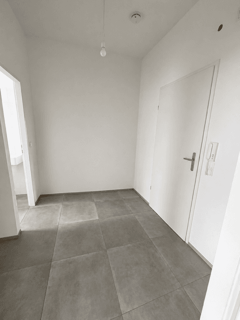 Pronájem bytu 1+1 36 m², Porzellanhofstr. 12, Frankfurt am Main, Hessen Pronájem bytu 1+1 36 m², Porzellanhofstr. 12, Frankfurt am Main, Hessen