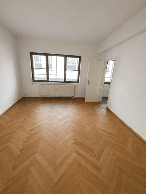 Pronájem bytu 1+1 36 m², Porzellanhofstr. 12, Frankfurt am Main, Hessen Pronájem bytu 1+1 36 m², Porzellanhofstr. 12, Frankfurt am Main, Hessen