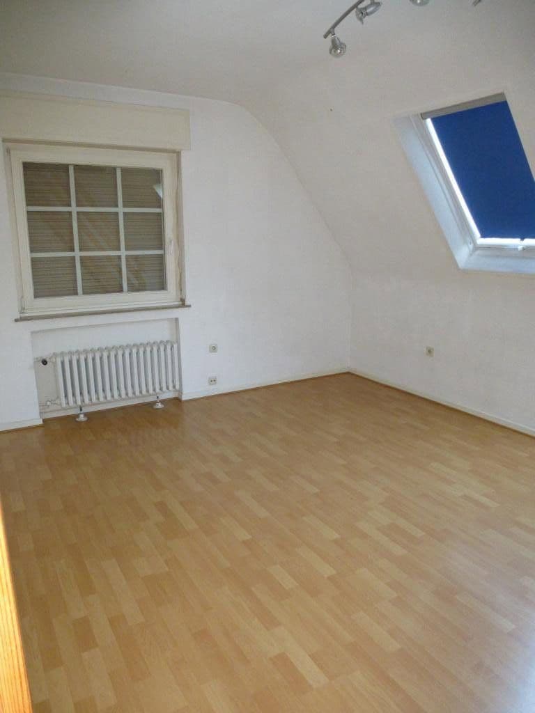 Pronájem domu 160 m², pozemek 720 m², Hubertusstr. 66, Rheurdt, Severní Porýní-Vestfálsko Pronájem domu 160 m², pozemek 720 m², Hubertusstr. 66, Rheurdt, Severní Porýní-Vestfálsko