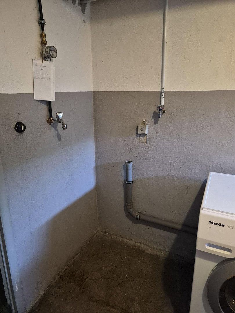 Prodej bytu 1+1 34 m², Im Hohen Rain 46, Waiblingen, Bádensko-Württembersko Prodej bytu 1+1 34 m², Im Hohen Rain 46, Waiblingen, Bádensko-Württembersko