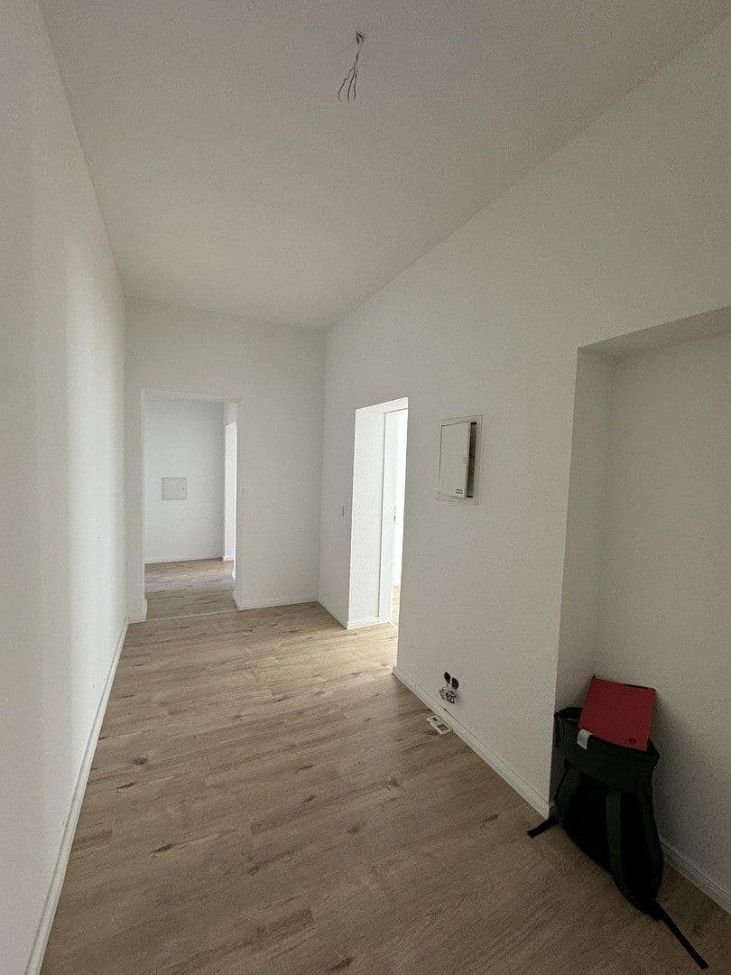 Pronájem bytu 2+1 70 m², Albert-Vollsack-Straße 2, Leipzig, Sasko Pronájem bytu 2+1 70 m², Albert-Vollsack-Straße 2, Leipzig, Sasko