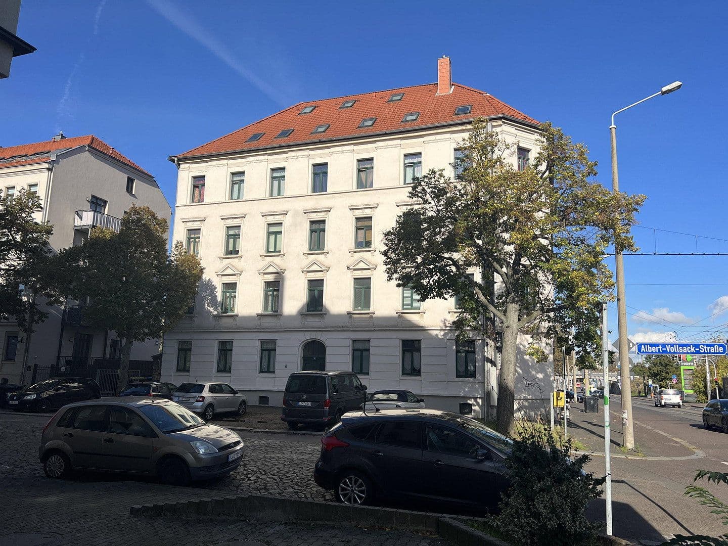 Pronájem bytu 2+1 70 m², Albert-Vollsack-Straße 2, Leipzig, Sasko Pronájem bytu 2+1 70 m², Albert-Vollsack-Straße 2, Leipzig, Sasko