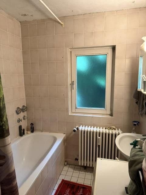 Prodej domu 214 m², pozemek 700 m², Happeyweg 3, Neuenbürg, Bádensko-Württembersko Prodej domu 214 m², pozemek 700 m², Happeyweg 3, Neuenbürg, Bádensko-Württembersko