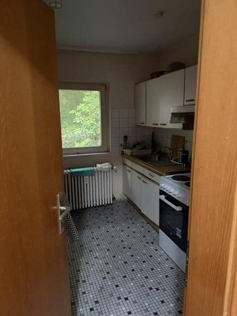 Prodej domu 214 m², pozemek 700 m², Happeyweg 3, Neuenbürg, Bádensko-Württembersko Prodej domu 214 m², pozemek 700 m², Happeyweg 3, Neuenbürg, Bádensko-Württembersko