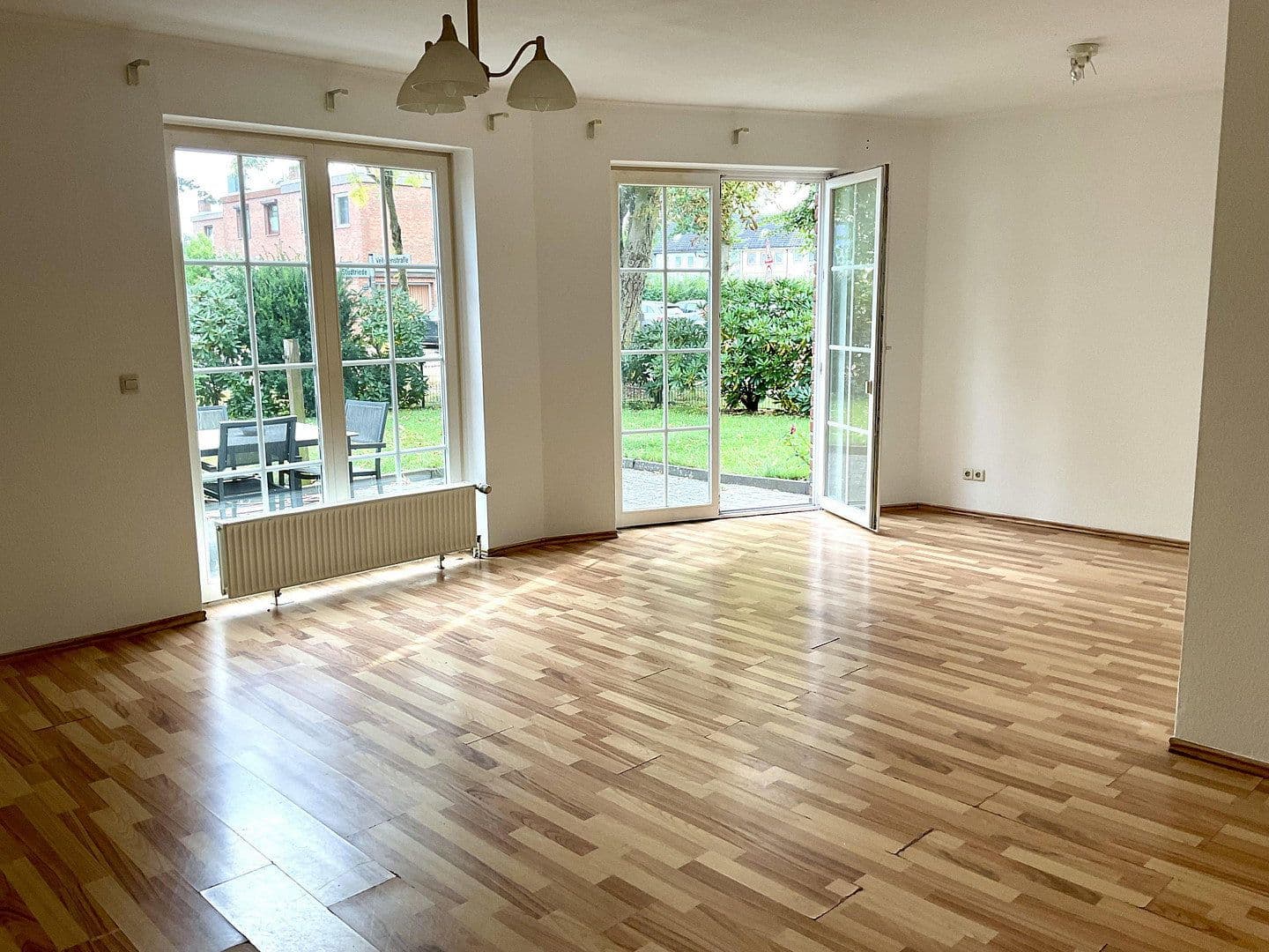 Prodej bytu 3+1 97 m², Studtriede 26a, Stuhr, Dolní Sasko Prodej bytu 3+1 97 m², Studtriede 26a, Stuhr, Dolní Sasko