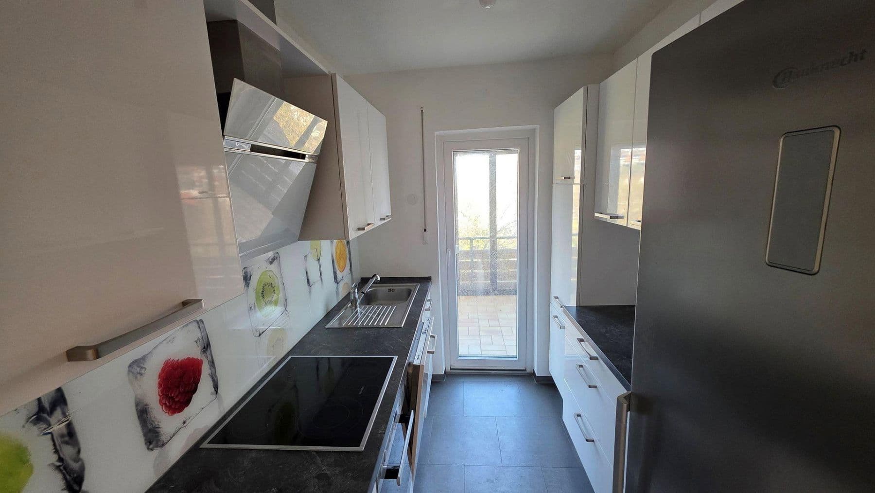 Prodej domu 225 m², pozemek 1.180 m², Göppinger Str. 1, Rechberghausen, Bádensko-Württembersko Prodej domu 225 m², pozemek 1.180 m², Göppinger Str. 1, Rechberghausen, Bádensko-Württembersko