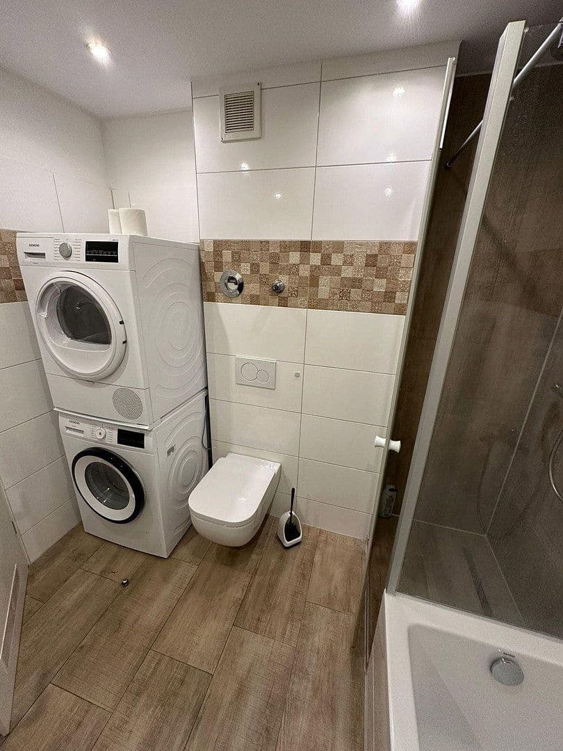 Pronájem bytu 3+kk 89 m², Am Kellerberg 5, Fürth, Bavorsko Pronájem bytu 3+kk 89 m², Am Kellerberg 5, Fürth, Bavorsko