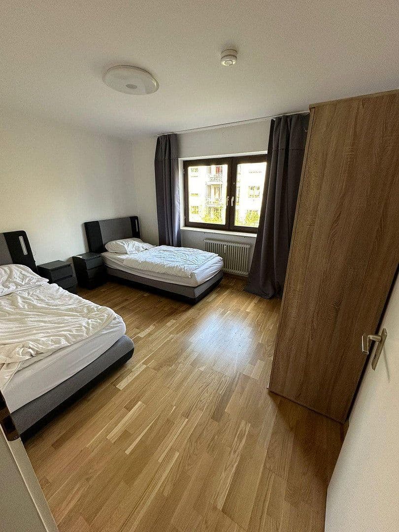 Pronájem bytu 3+kk 89 m², Am Kellerberg 5, Fürth, Bavorsko Pronájem bytu 3+kk 89 m², Am Kellerberg 5, Fürth, Bavorsko