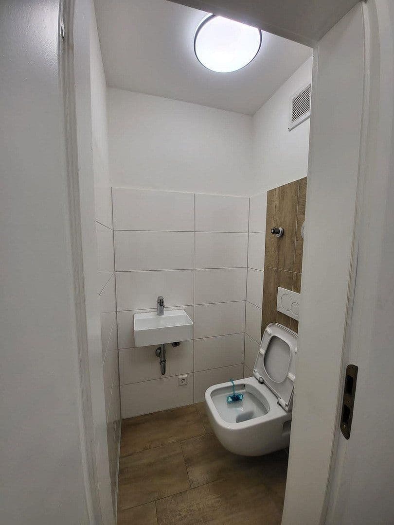 Pronájem bytu 3+kk 89 m², Am Kellerberg 5, Fürth, Bavorsko Pronájem bytu 3+kk 89 m², Am Kellerberg 5, Fürth, Bavorsko