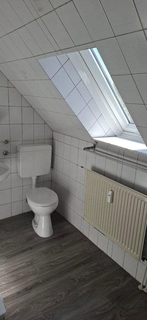 Pronájem bytu 3+1 82 m², Klingenbrooker Weg 6, Westerrade, Šlesvicko-Holštýnsko Pronájem bytu 3+1 82 m², Klingenbrooker Weg 6, Westerrade, Šlesvicko-Holštýnsko