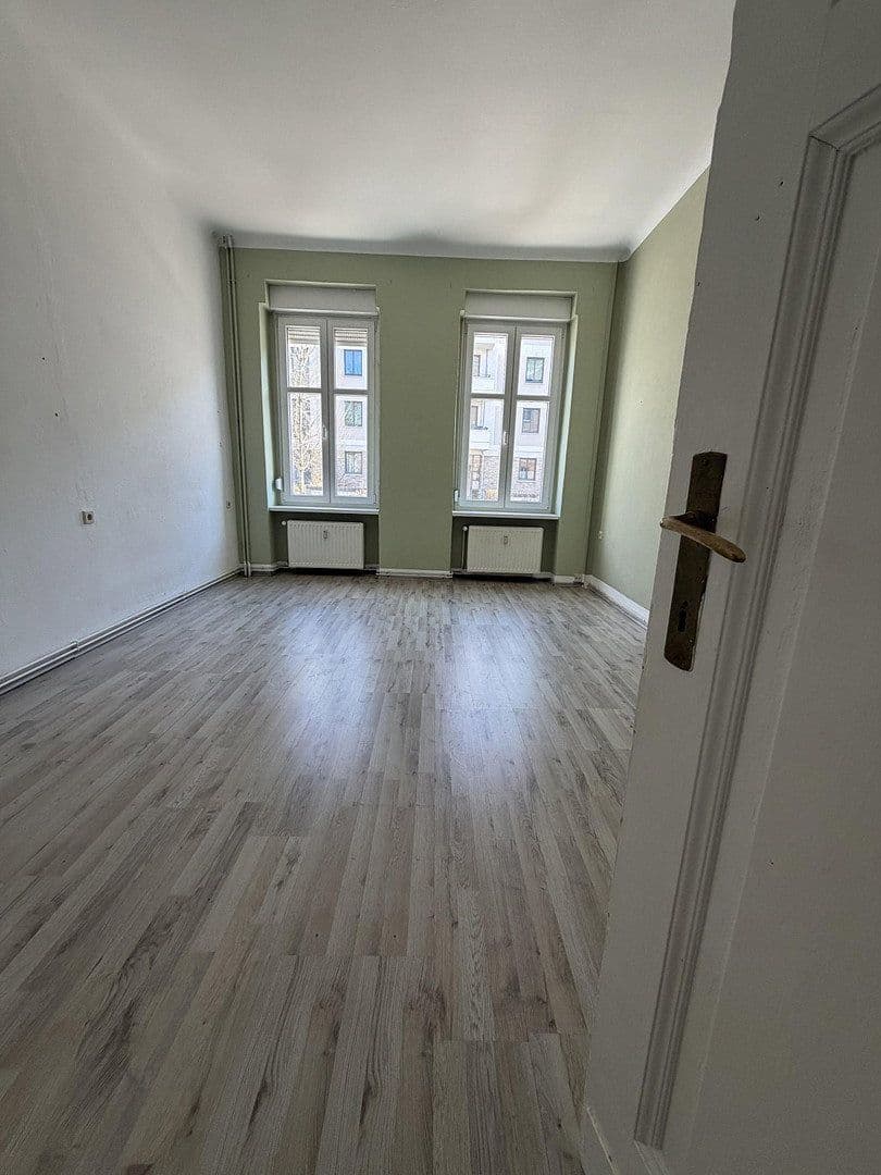 Prodej bytu 2+1 52 m², Alte Kaulsdorfer Straße 28, Berlin, Berlín Prodej bytu 2+1 52 m², Alte Kaulsdorfer Straße 28, Berlin, Berlín