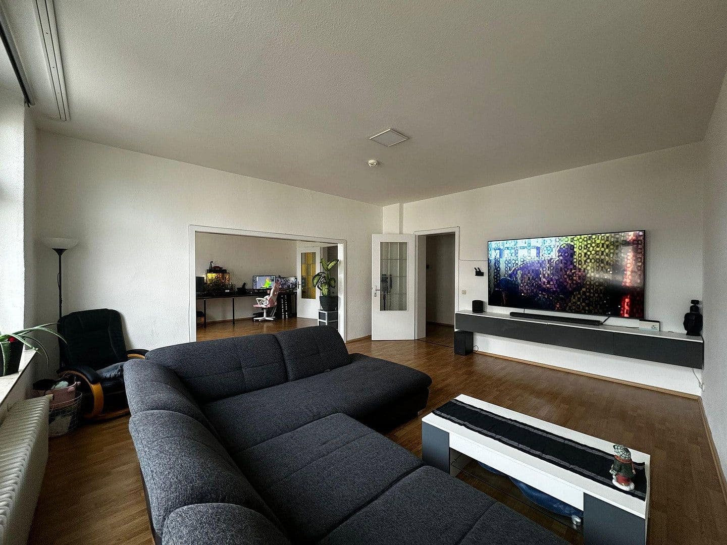 Pronájem bytu 4+1 140 m², Westenfelder Staße 48, Bochum OT Wattenscheid, Severní Porýní-Vestfálsko Pronájem bytu 4+1 140 m², Westenfelder Staße 48, Bochum OT Wattenscheid, Severní Porýní-Vestfálsko
