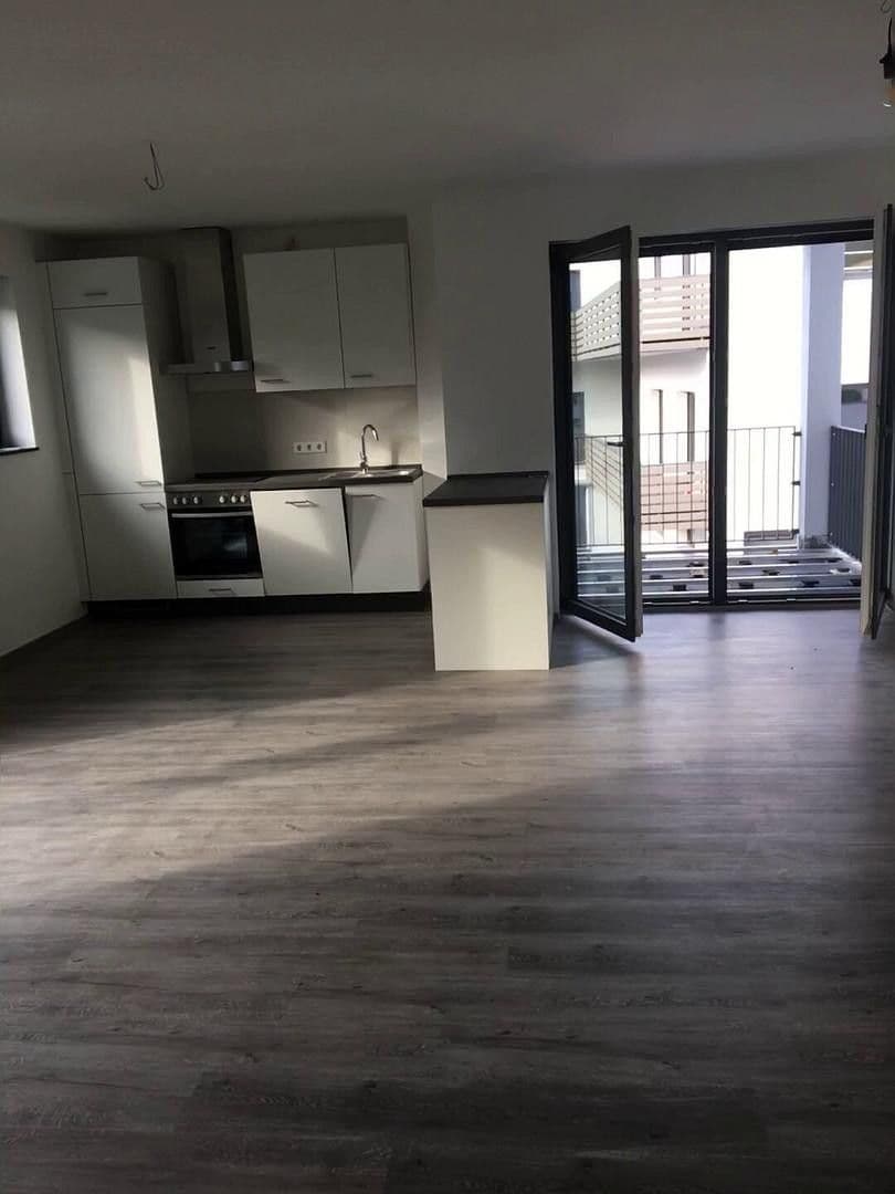 Pronájem bytu 3+1 76 m², Heusenstamm, Hessen Pronájem bytu 3+1 76 m², Heusenstamm, Hessen