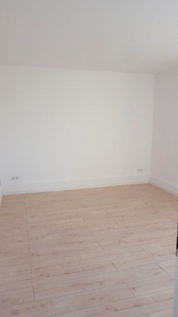 Pronájem bytu 3+1 65 m², Magdeburg, Sasko-Anhaltsko Pronájem bytu 3+1 65 m², Magdeburg, Sasko-Anhaltsko