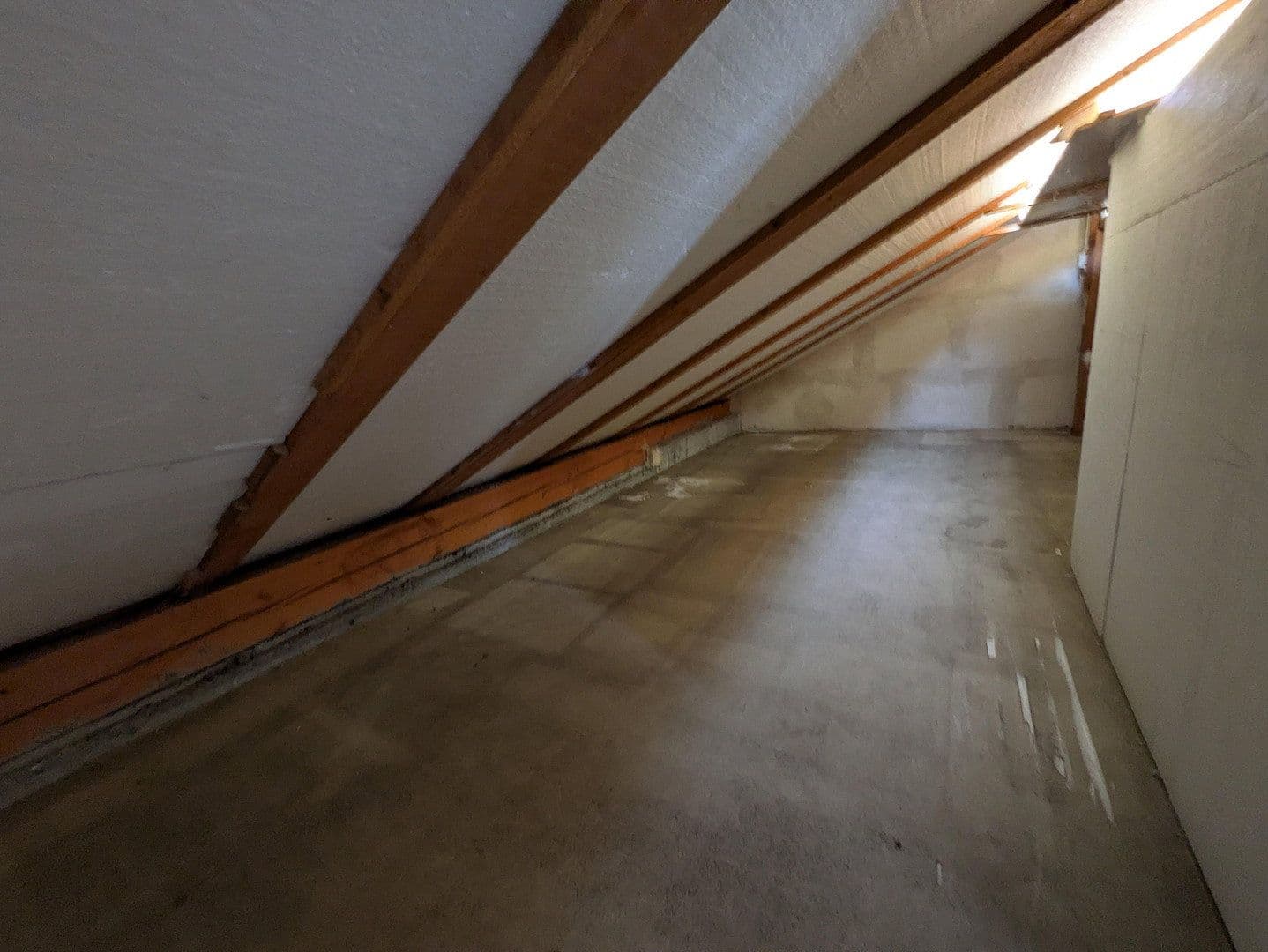 Prodej bytu 4+kk 103 m², Uhlandstraße 16, Nattheim, Bádensko-Württembersko Prodej bytu 4+kk 103 m², Uhlandstraße 16, Nattheim, Bádensko-Württembersko