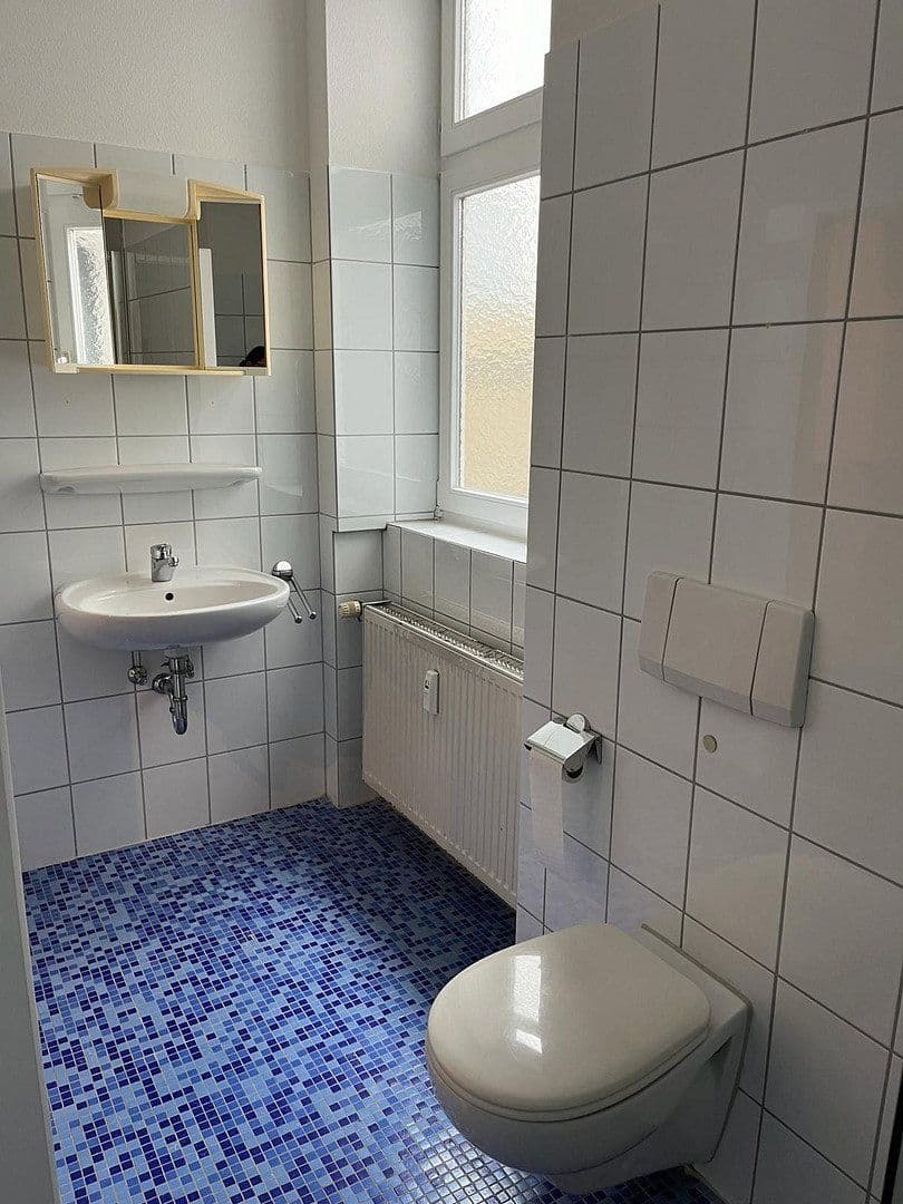 Pronájem bytu 2+1 45 m², Kronhofstraße 43, Fulda, Hessen Pronájem bytu 2+1 45 m², Kronhofstraße 43, Fulda, Hessen