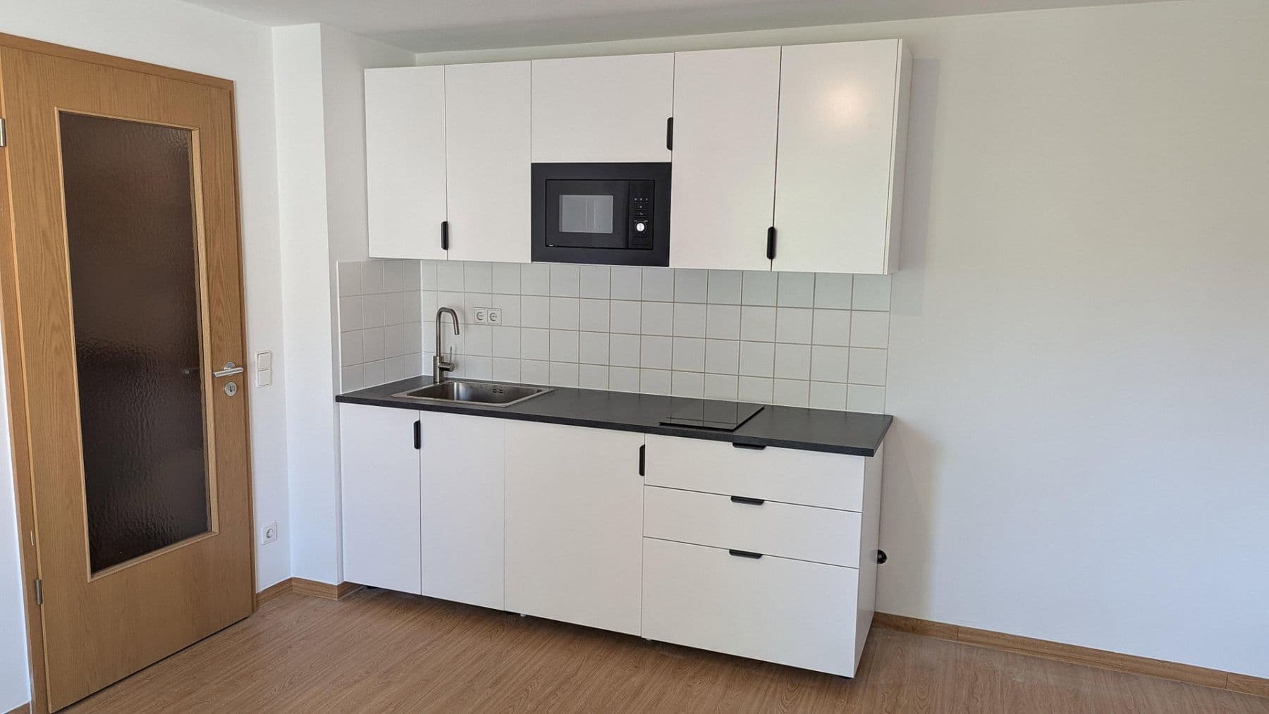 Pronájem bytu 1+1 36 m², Fürth, Bavorsko Pronájem bytu 1+1 36 m², Fürth, Bavorsko