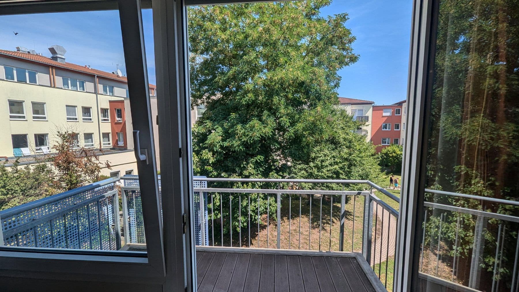 Pronájem bytu 1+1 36 m², Fürth, Bavorsko Pronájem bytu 1+1 36 m², Fürth, Bavorsko