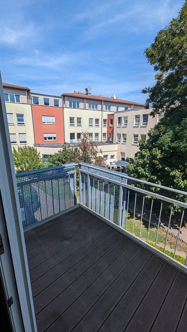 Pronájem bytu 1+1 36 m², Fürth, Bavorsko Pronájem bytu 1+1 36 m², Fürth, Bavorsko