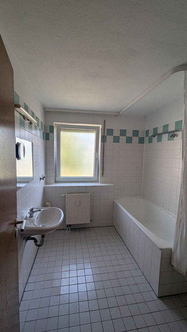 Pronájem bytu 1+1 36 m², Fürth, Bavorsko Pronájem bytu 1+1 36 m², Fürth, Bavorsko