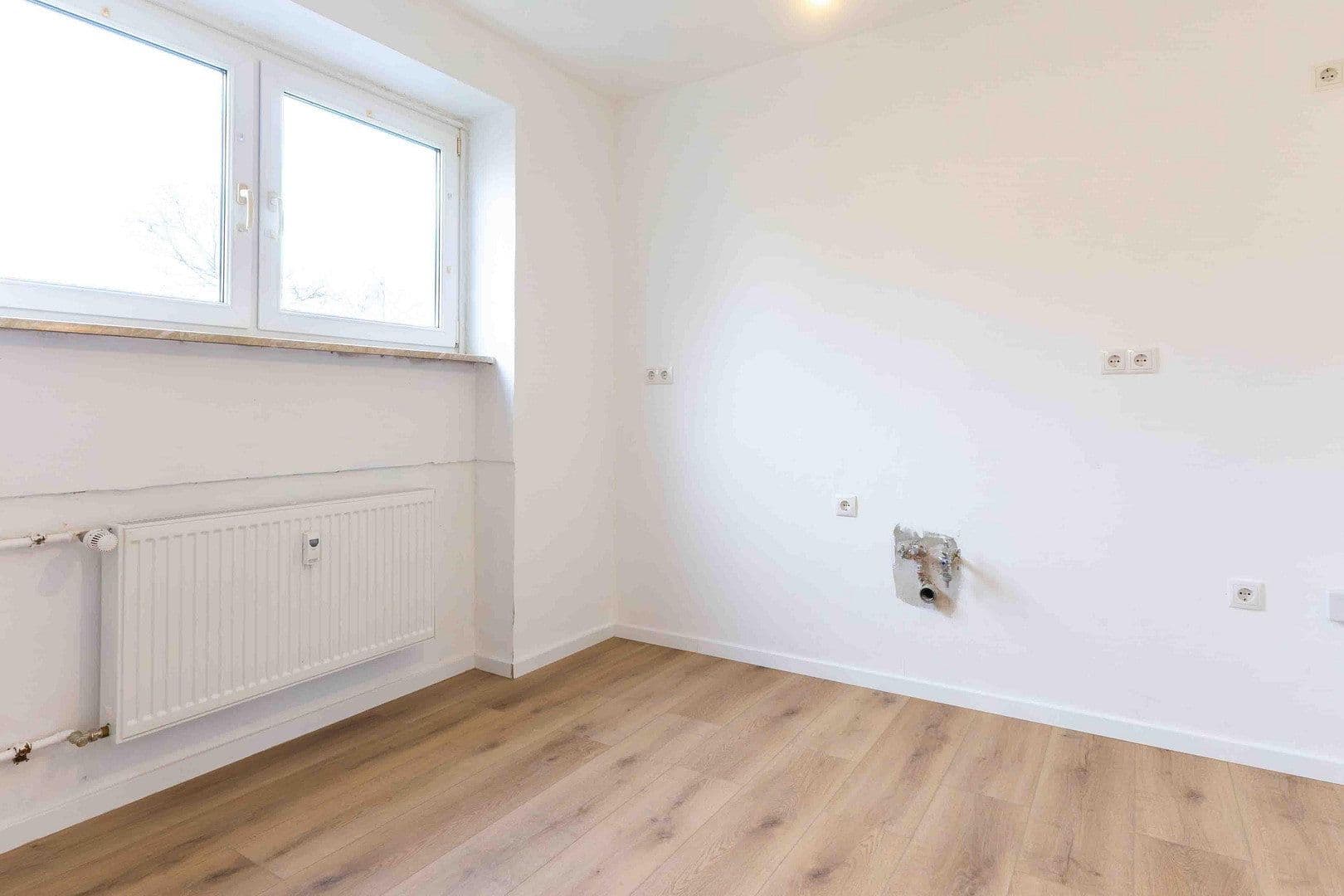 Pronájem bytu 3+1 70 m², Koblenz, Porýní-Falc Pronájem bytu 3+1 70 m², Koblenz, Porýní-Falc