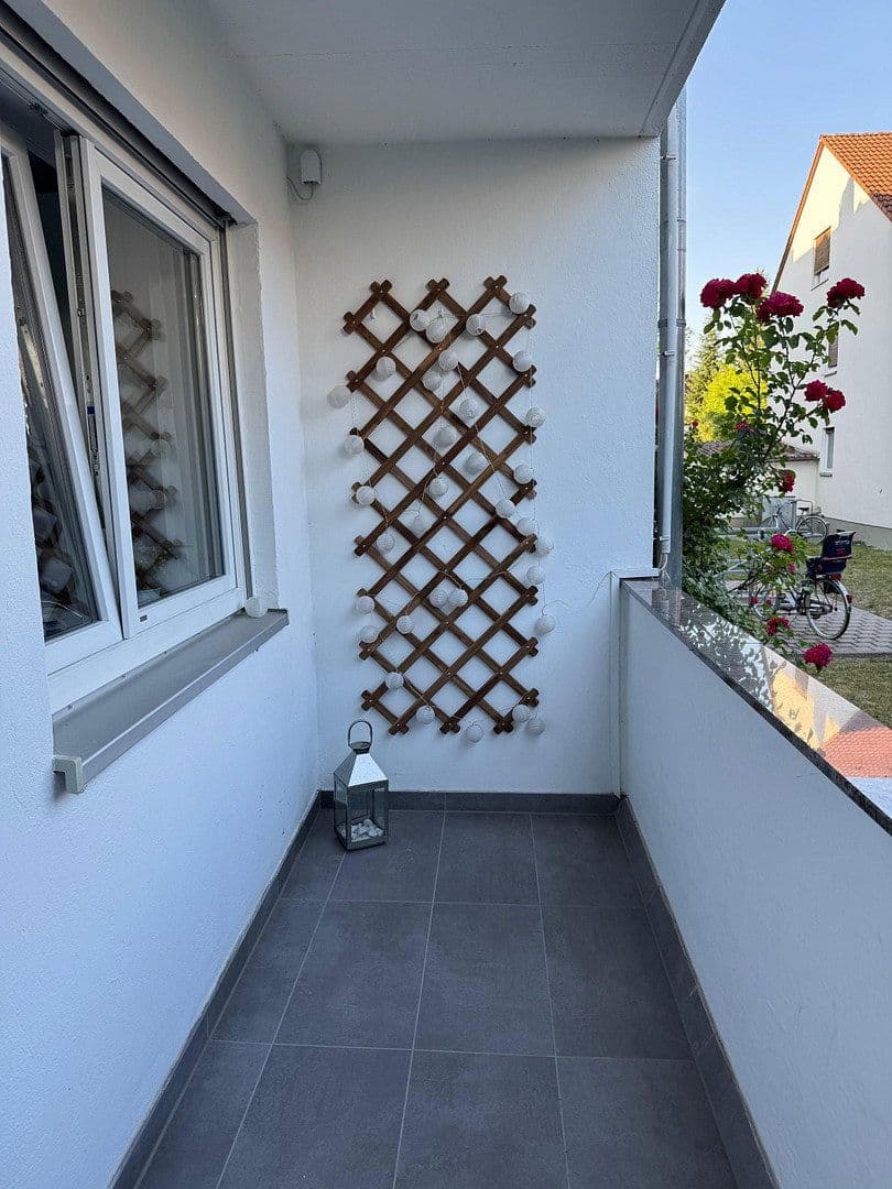 Pronájem bytu 1+1 24 m², Cosima-Wagner-Str. 35, Bayreuth, Bavorsko Pronájem bytu 1+1 24 m², Cosima-Wagner-Str. 35, Bayreuth, Bavorsko