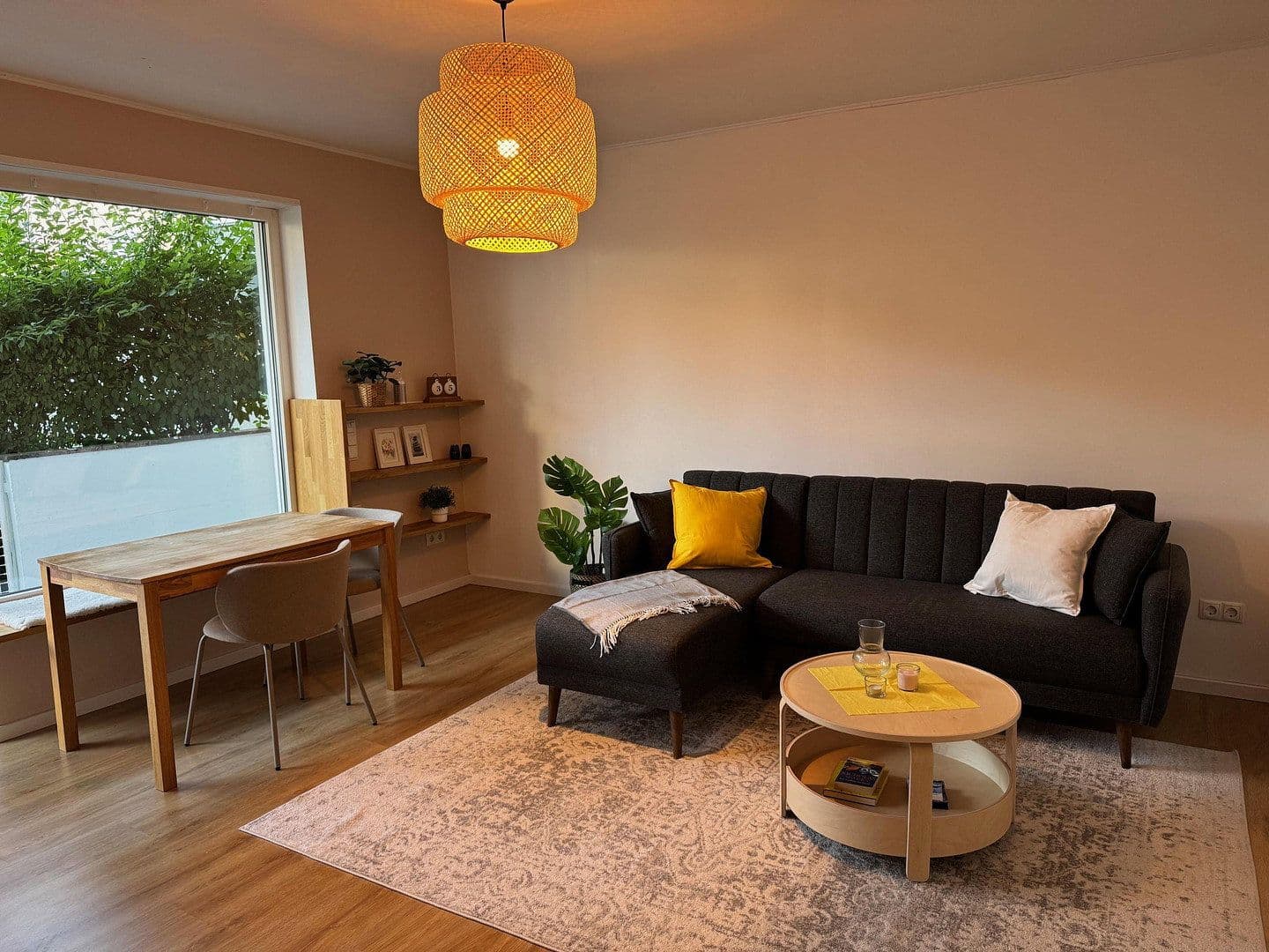 Pronájem bytu 1+1 24 m², Cosima-Wagner-Str. 35, Bayreuth, Bavorsko Pronájem bytu 1+1 24 m², Cosima-Wagner-Str. 35, Bayreuth, Bavorsko