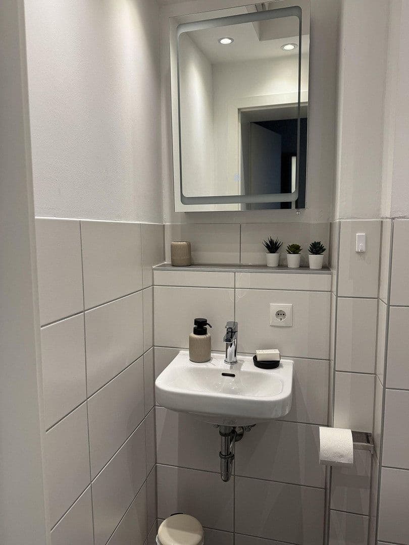 Pronájem bytu 1+1 24 m², Cosima-Wagner-Str. 35, Bayreuth, Bavorsko Pronájem bytu 1+1 24 m², Cosima-Wagner-Str. 35, Bayreuth, Bavorsko